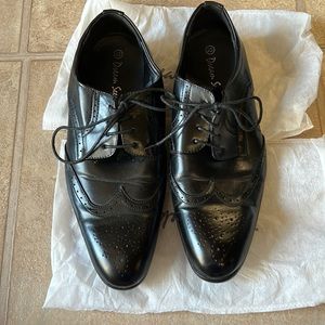 Dream Seek, size 12, black dress shoes